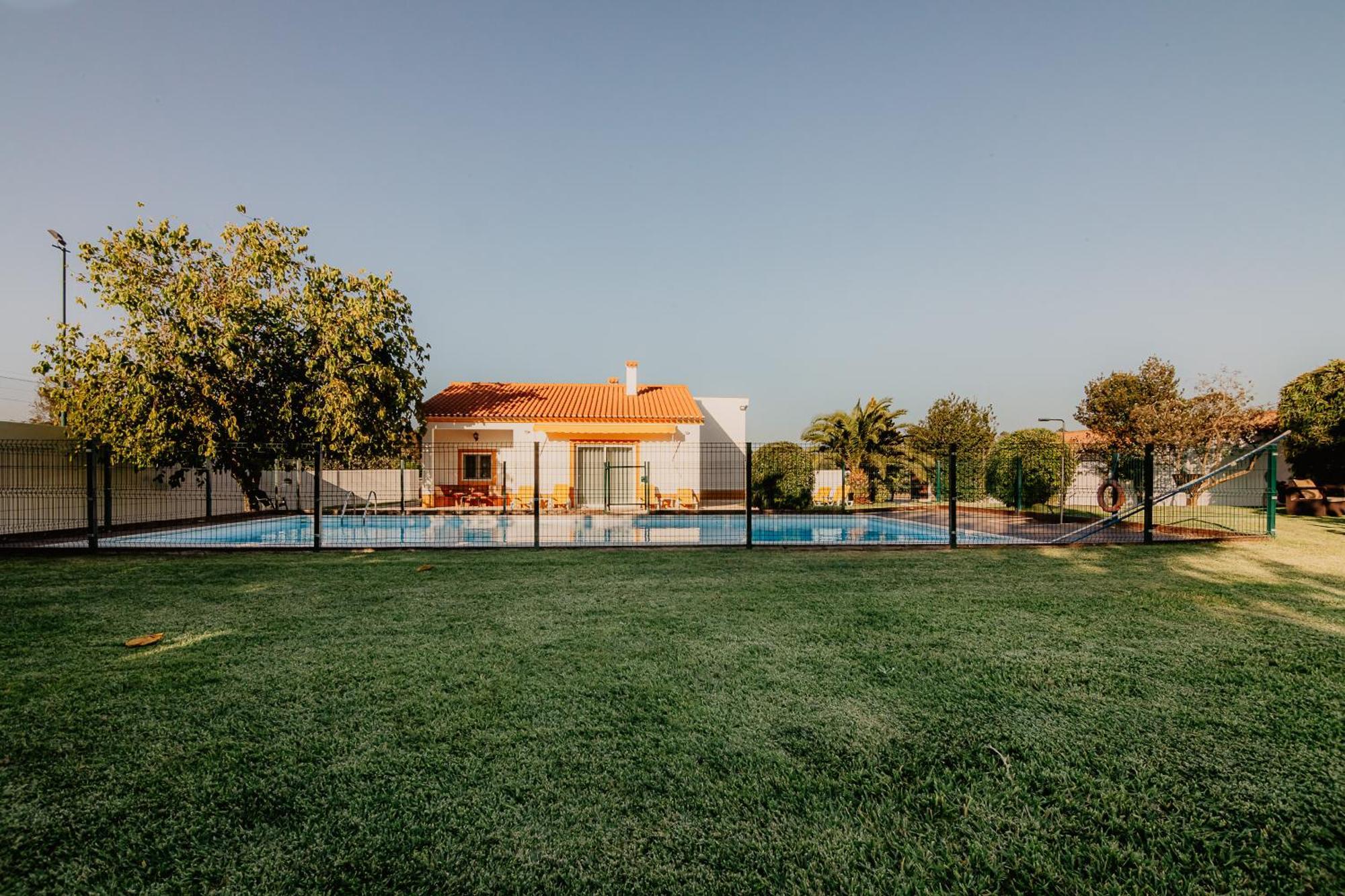 Country Club - Sto Estevao Benavente Extérieur photo